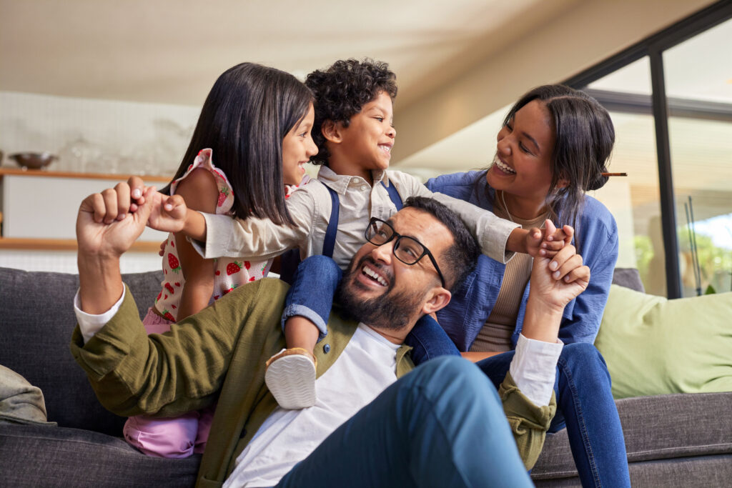 8-week online parenting class with Let’s Connect® and Resilient Families Therapy